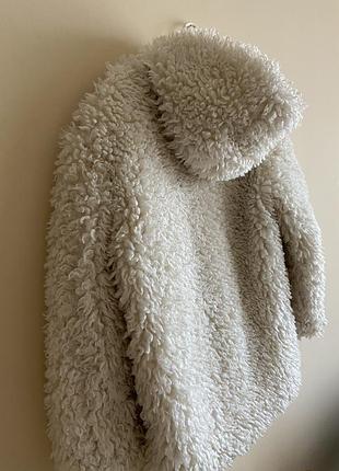 Біла шуба zara