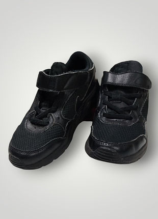 Кроссовки для мальчика в отличном состоянии nike
