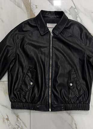 Бомбер з еко шкіри