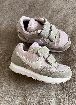 Кросівки для дівчинки