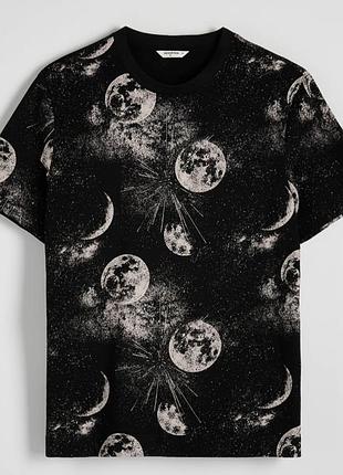 Нова чоловіча футболка