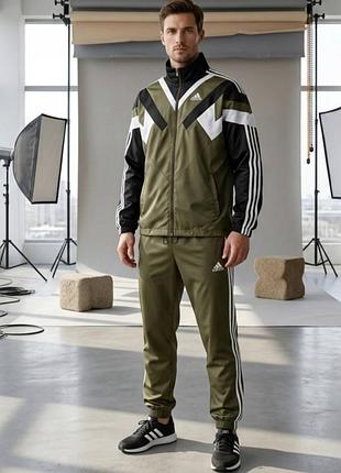 Спортивний костюм брендовий