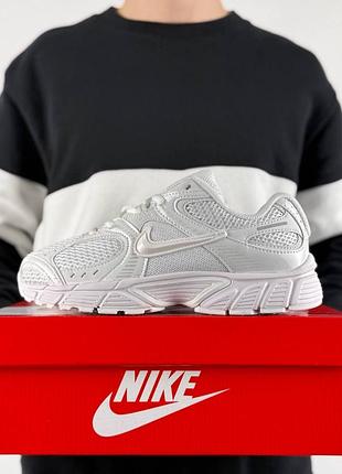 Чоловічі кросівки nike v5 rnr white