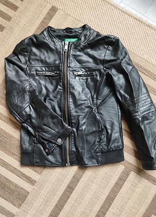 Benetton  стильна куртка для дівчаток еко шкіра