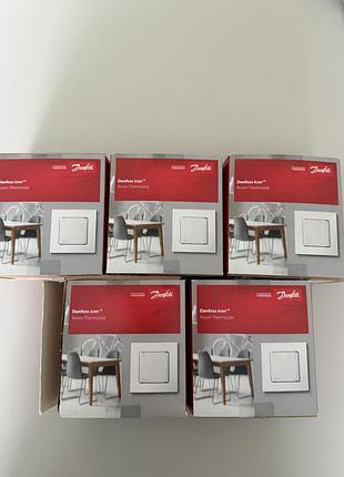 Термостат комнатный danfoss icon programmable (230 в) накладной программируемый