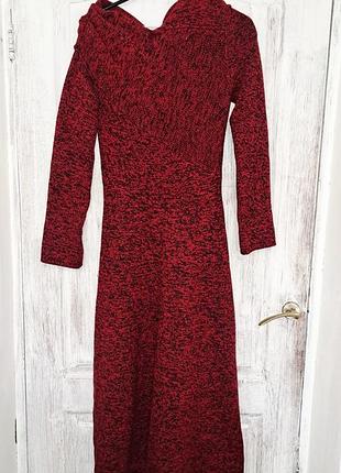 Неймовірна в'язана сукня