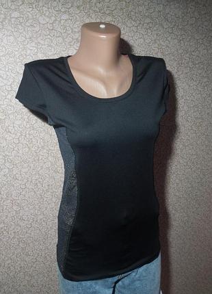 Жіноча футболка,  спортивна футболка