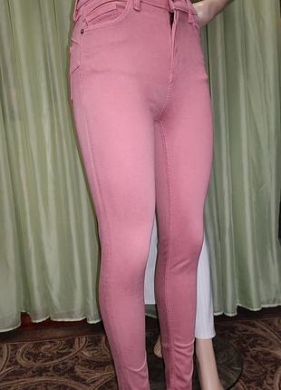 Джинсы скинни,стрейч, бренда 
"f&amp;f", 76.64% лиоцелл+25% коттон+полиэстер+эластан.
