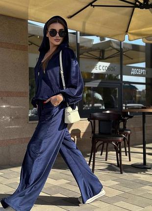 Костюм тройка