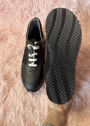 Кросівки чоловічі 4