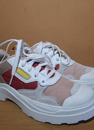 Женские кроссовки palladium
