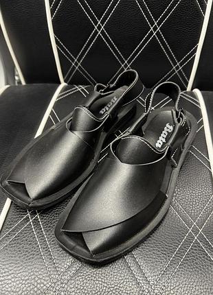 Трендові сандалії босоніжки bata (26см)