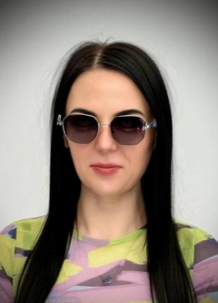 Сонцезахисні окуляри жіночі під бренд,  геометричні (сріблясті з градієнтом)
