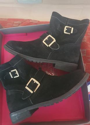 Ботинки женские vince camo черные замшевые демисезон 41( 26,5-27)