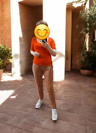 Трикотажний брючний костюм для дому для спорту штани брюки джогери футболка майка топ рубчик