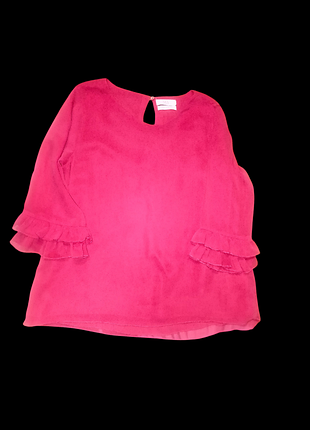 Женская блузка розового цвета с рукавами-воланами