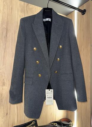 Піджак бренду zara