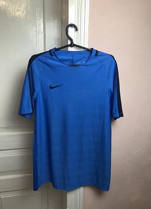 Футболка nike