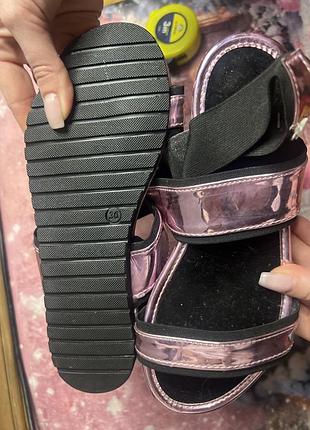 Босоніжки для дівчинки 3