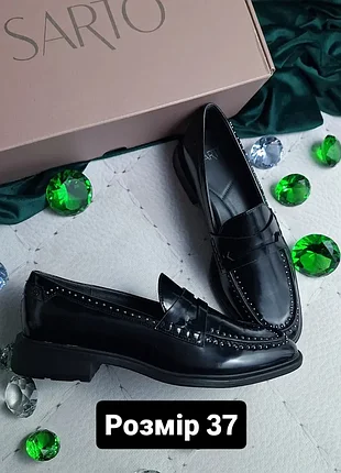 Sarto by franco sarto оригінал чорні лакові лофери