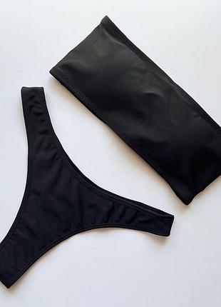 Купальник чорний бандо зі стрингами