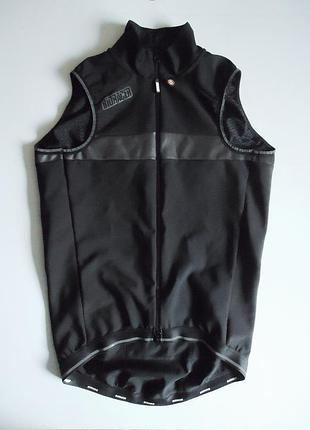 Веложилетка  bioracer spitfire tempest protect gilet черная (m)