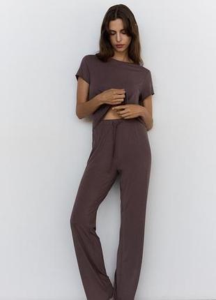 Штани від піжами