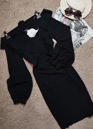 Шикарна трикотажна сукня міді з об'ємними рукавами/плаття