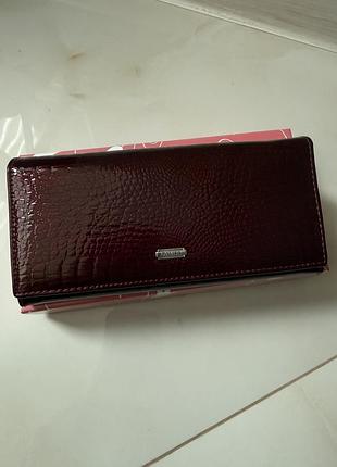 Фірмовий шкіряний гаманець balisa