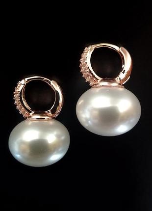 Сережки з білими, барочними перлами