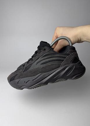 Кросівки adidas yeezy boost 700 v2 vanta.