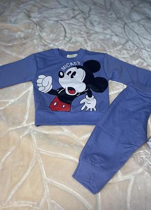 Костюм на весну доя діток