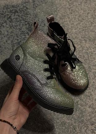 Черевики для дівчинки