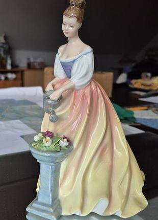 Порцелянова статуетка royal doulton alexandra