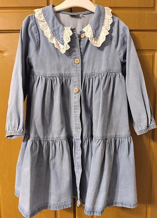 Джинсовое платье с воротником на девочку