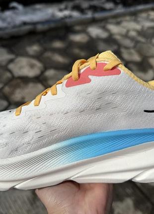 Кросівки хока 2