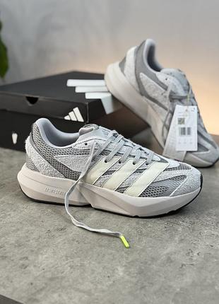 Кросівки adidas lightblaze 42,5 розмір