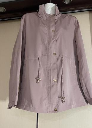 Куртка вітровка жіноча бренду moda in s.r.l. , пудрового кольору, пог-58, поб-60, довжина-72, на змійці та кнопках