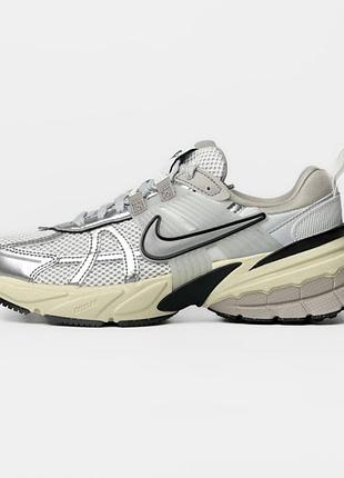Кроссовки женские nike v2k run summit white