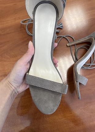 Босоніжки замшеві