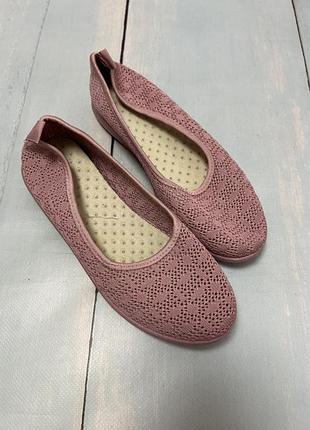 Женские балетки
