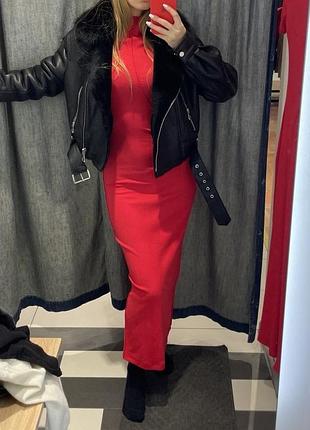 Червона жіноча катонова сукня міді з рукавами