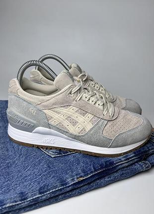 Жіночі кросівки asics gel-respector