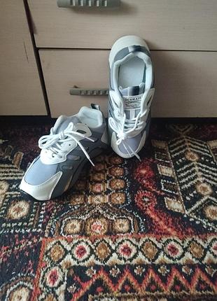 Кроссовки мужские женские 39 размер