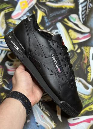 Чоловічі кросівки reebok classic black sneakers