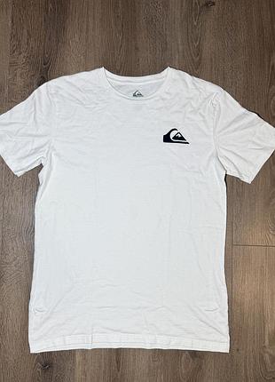 Туристическая белая футболка quiksilver rising water, размер s