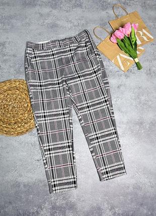 Брюки у клітинку нові esmara