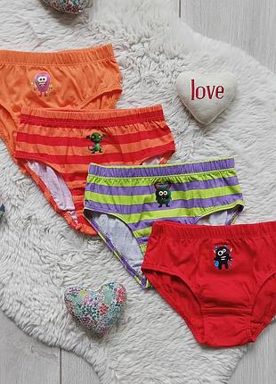 Новый комплект primark 7-8 лет, рост 128 см