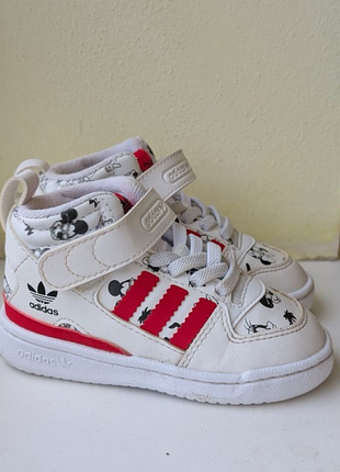 Кроссовки adidas disney original