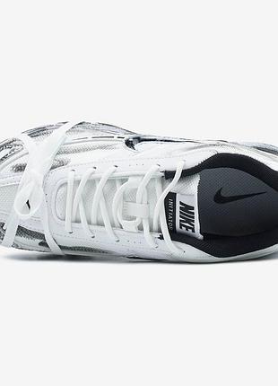 Nike initiator custom white black 7